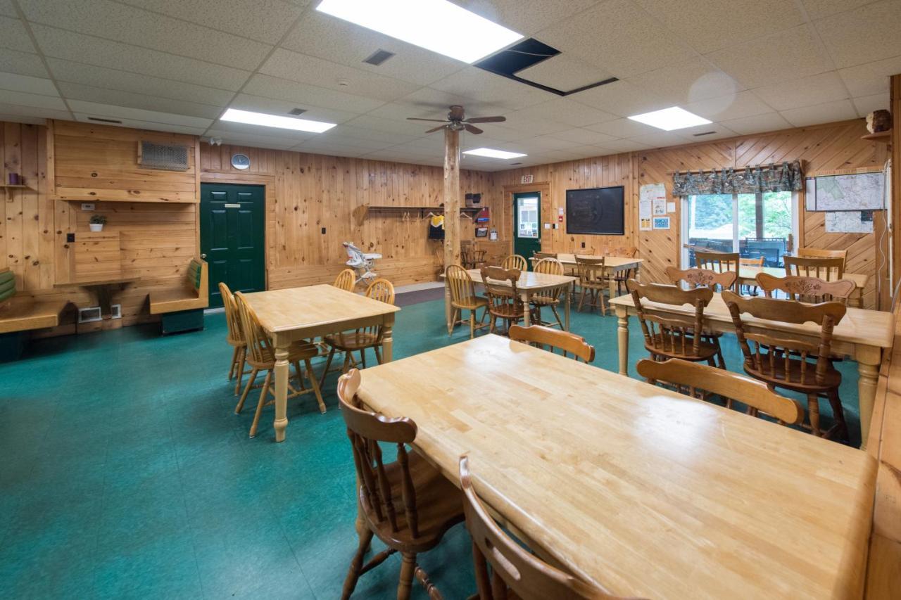 Madawaska Lodge-Cottage Exterior photo